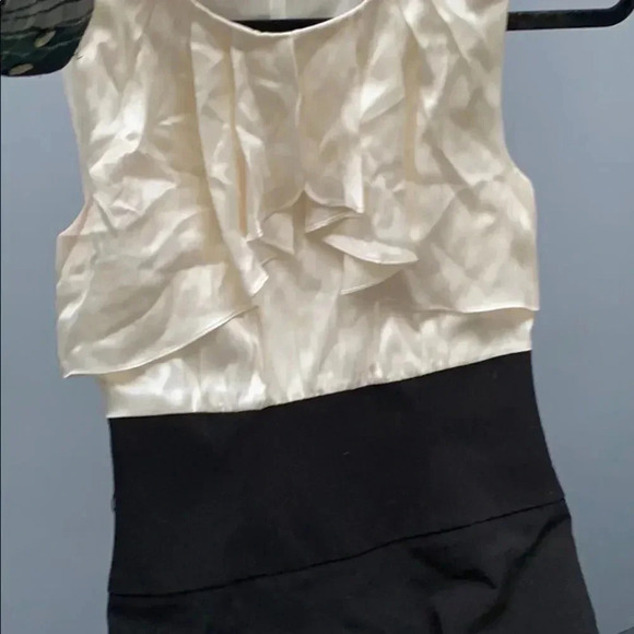 BCBG Maxazria Satin Silk Ivory Ruffle Bust Straight Shift Black Dress Size 0 - Picture 10 of 12